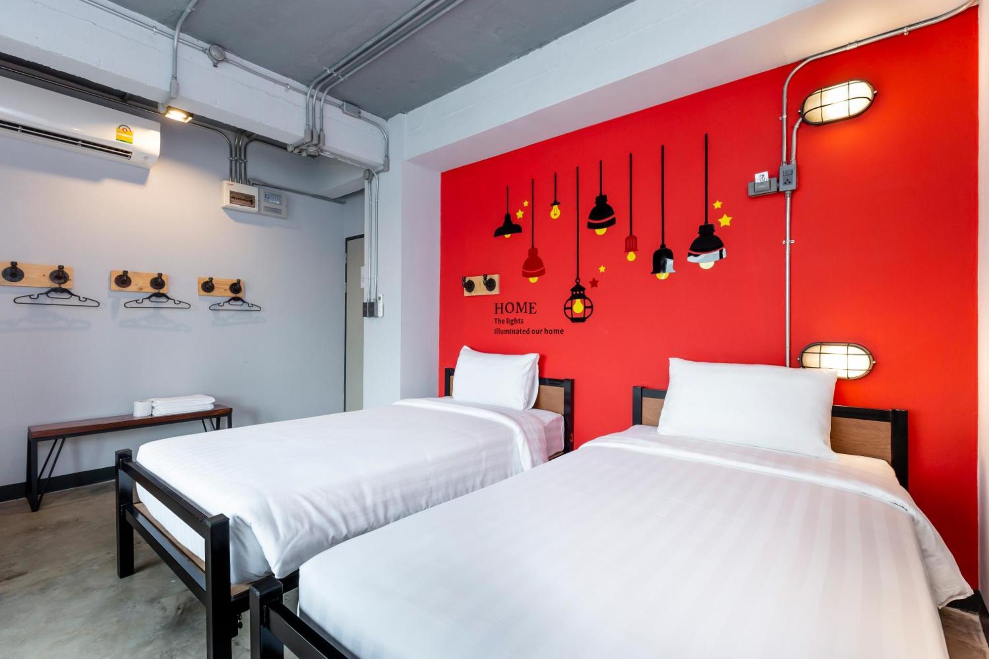 Rest24 Residence Bangkok Luaran gambar